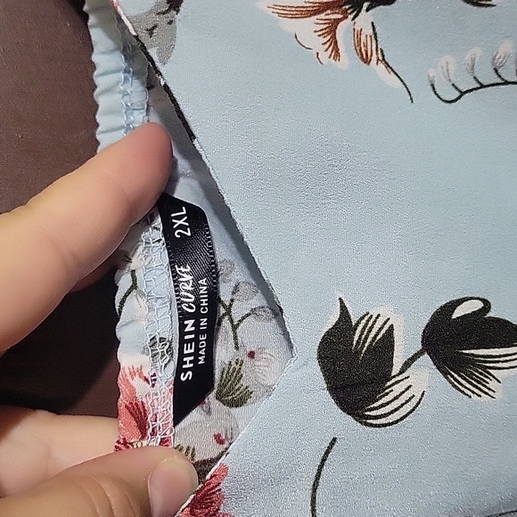 SHEIN CURVE 2XL Blue Floral Summer Dress - Picture 3 of 3